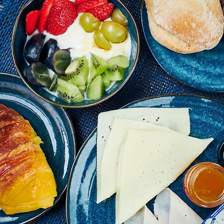 Prim&proper 4* Porto