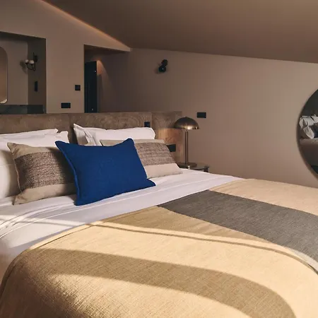 Prim&proper Guest house