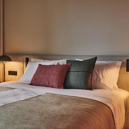 Prim&proper Guest house *