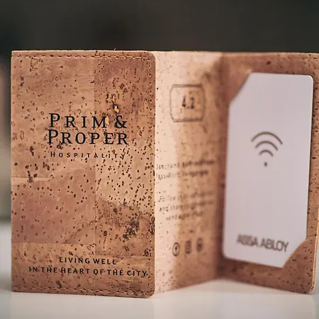 Prim&proper 4* Porto