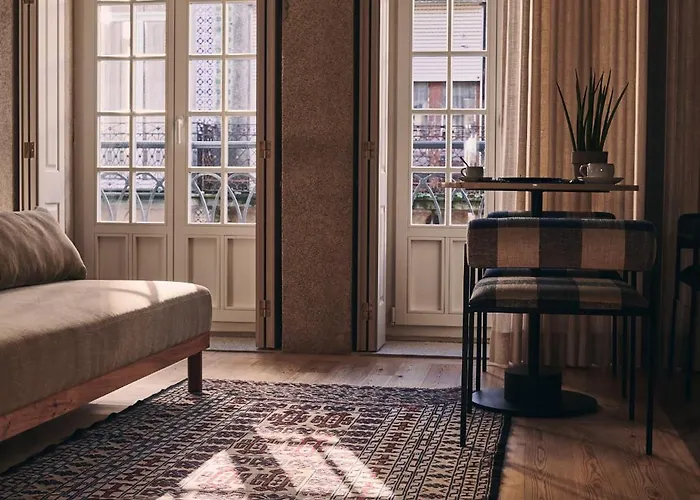 Prim&proper 4* Porto