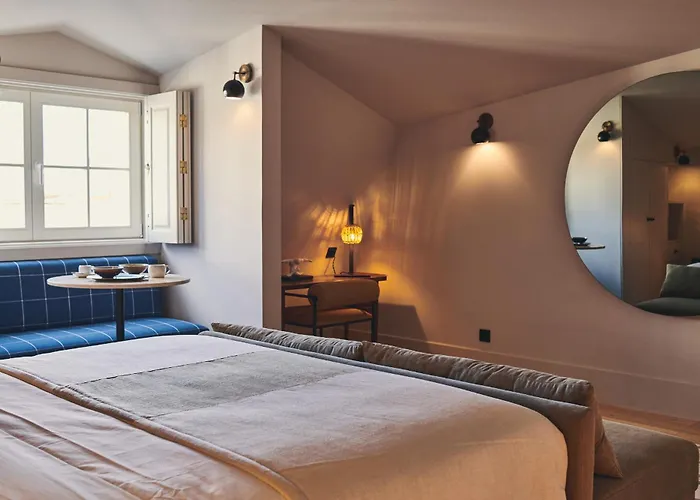 Prim&proper 4* Oporto